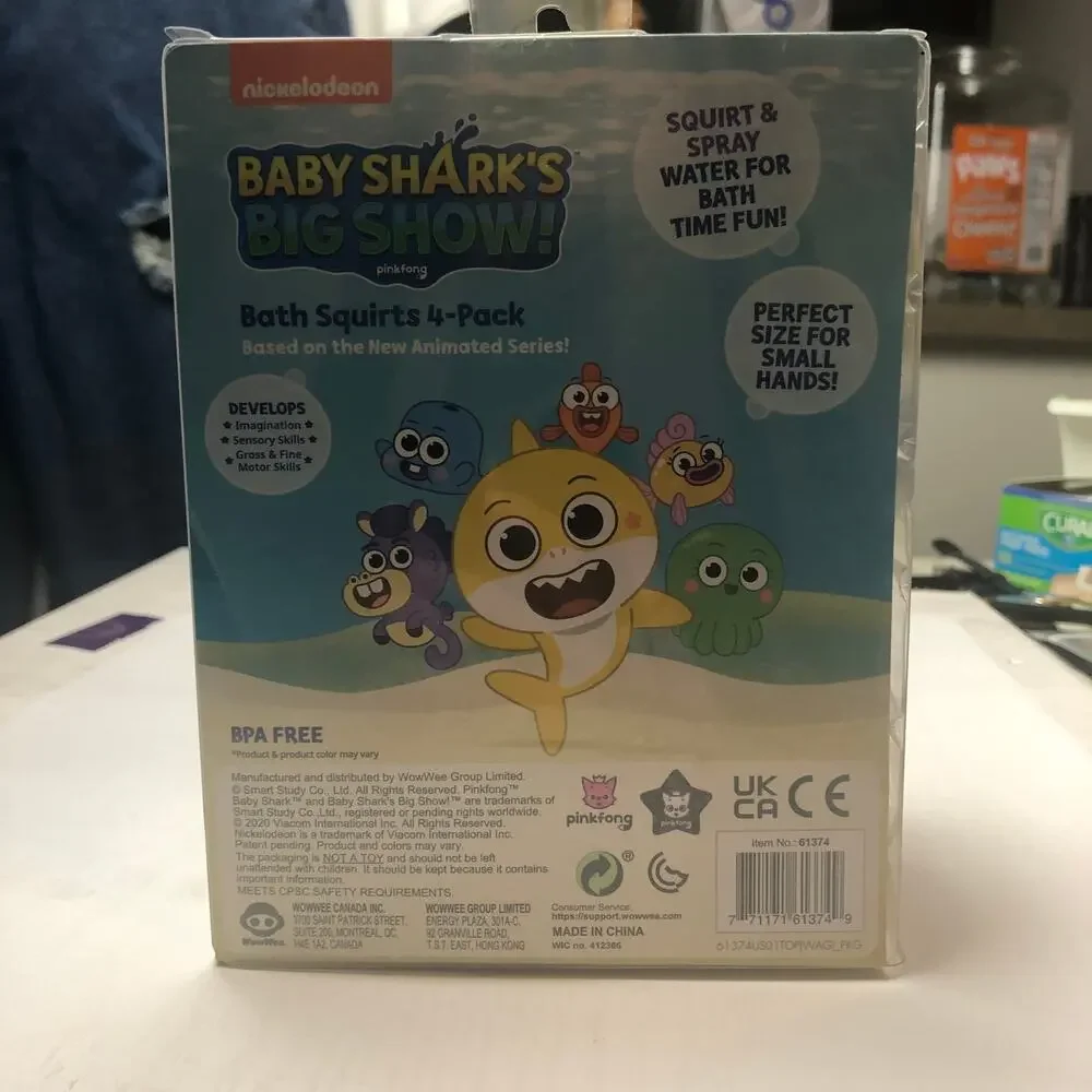 New Pinkfong Nickelodeon Baby Sharks Big Show! Bath Time Set Squirt Toys